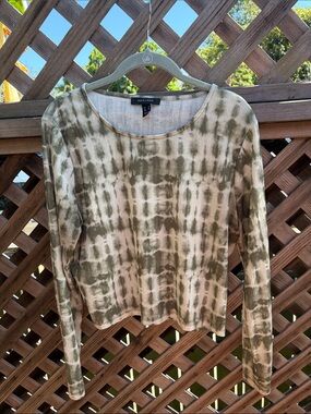 New Look Olive and Cream Tie-Dye Long Sleeve Top